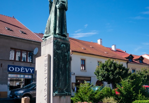 Socha Jana Husa, Roudnice nad Labem, Česko